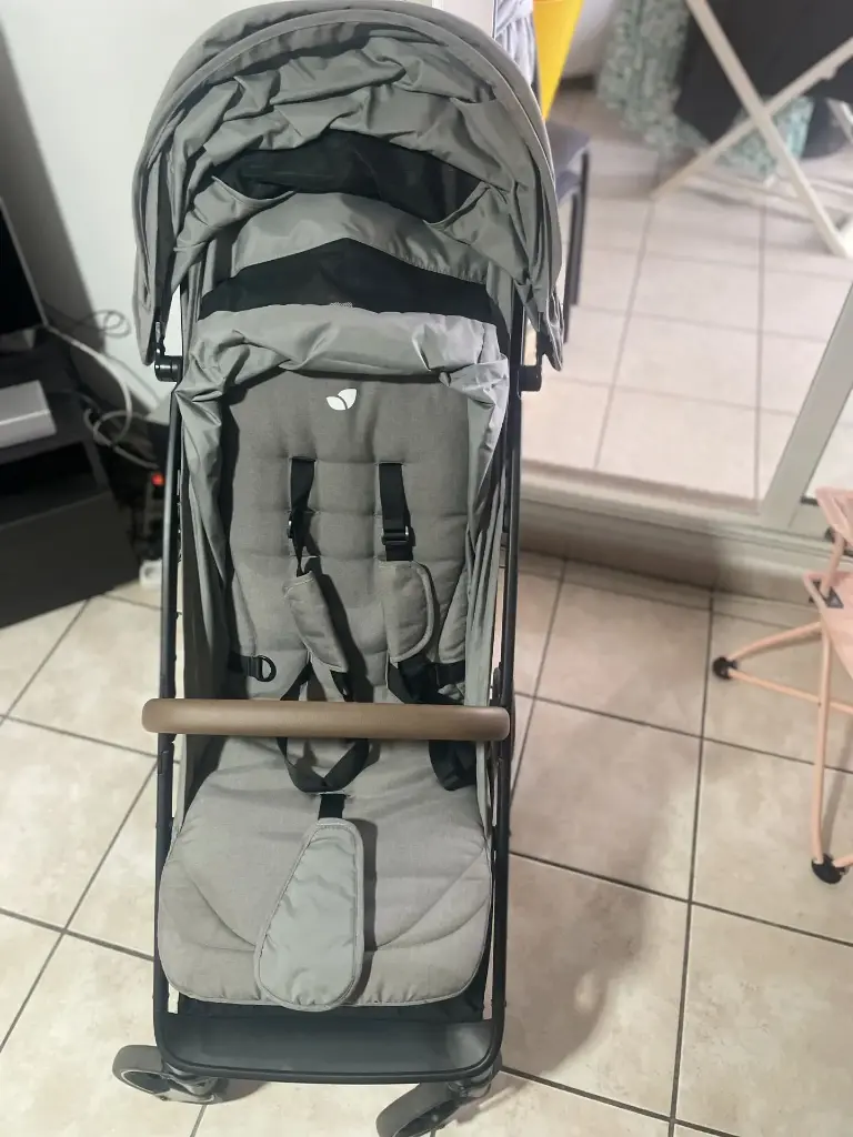 Poussette Joie < 22kg 
